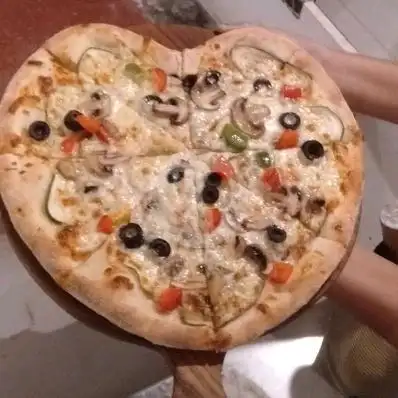 Gambar Makanan Pizza Pizzeria Romana, Uluwatu II 16