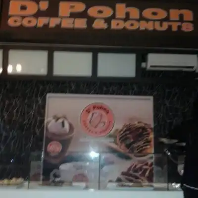 D'Pohon Coffee & Donuts