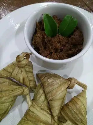 11 Yard Cafe - Laksa Johor Nasi Lemak Ayam Pandan Food Photo 2