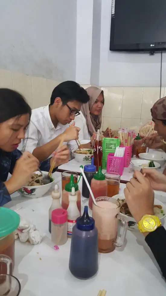 Gambar Makanan Mie Baso Bintang Avon 4