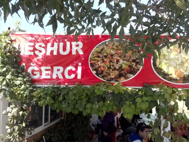 Sarniç Meshur Cigerci Usta'nin yemek ve ambiyans fotoğrafları 1