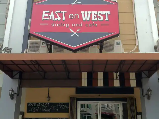 Gambar Makanan East en West 4