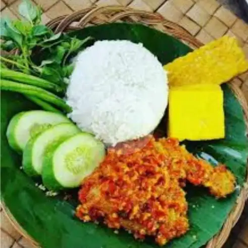 Gambar Makanan Ayam Geprek Tiga Dara, Bengkong 1