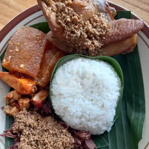 Gambar Makanan Gudeg Bu Tomo, Babadan 7