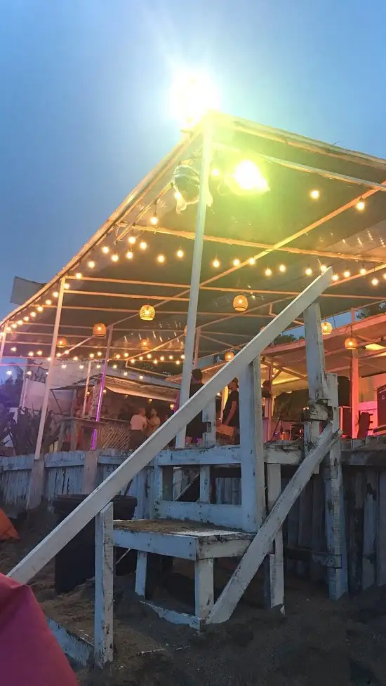 ARboon Beach Bar