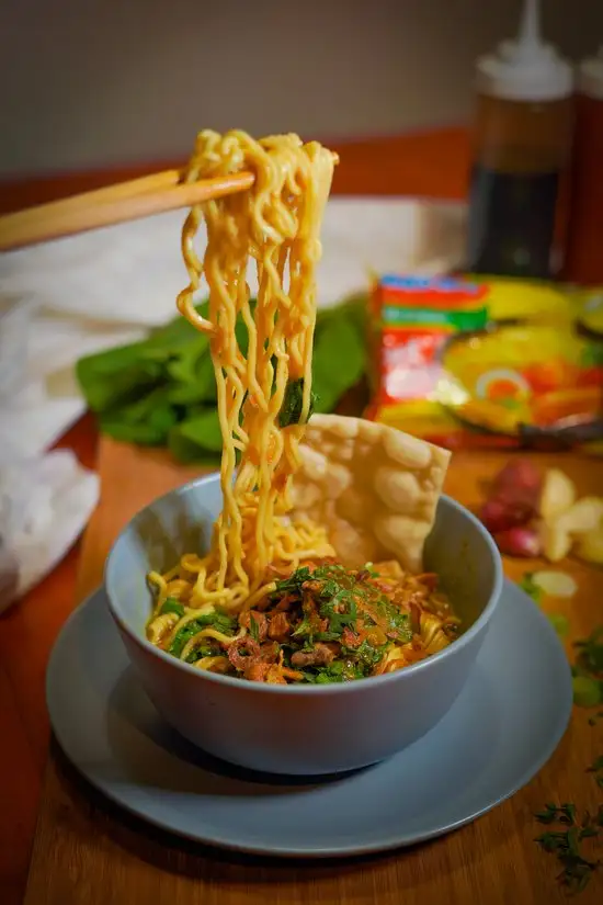 Gambar Makanan Urban Bakso & Mie Ayam 8