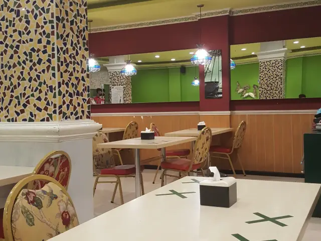 Gambar Makanan Restaurant Sarang Oci 9