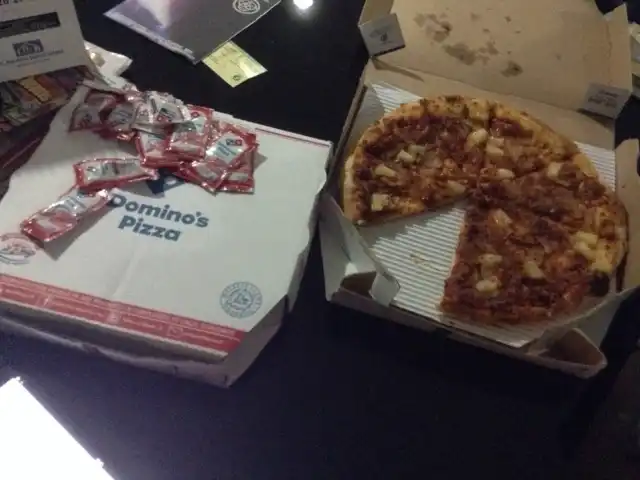 Gambar Makanan Domino Pizza 6