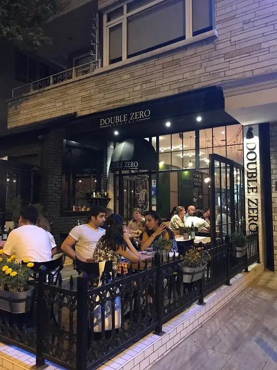 Double Zero Pizzeria'nin yemek ve ambiyans fotoğrafları 14