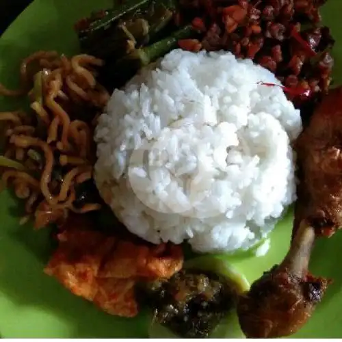 Gambar Makanan Nasi Campur Mbak Tutus, Agus Salim 19