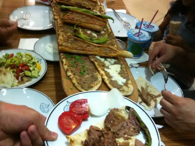 Konyalılar Etli Ekmek'nin yemek ve ambiyans fotoğrafları 5