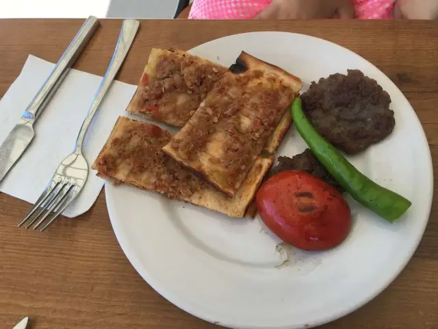 Sivas Etli Pide & Köfte'nin yemek ve ambiyans fotoğrafları 14
