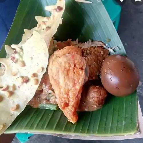 Gambar Makanan Sego Pecel Ibu Murni, Matraman 6