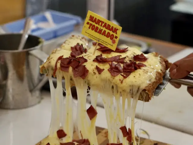 Gambar Makanan Martabak Tornado 5