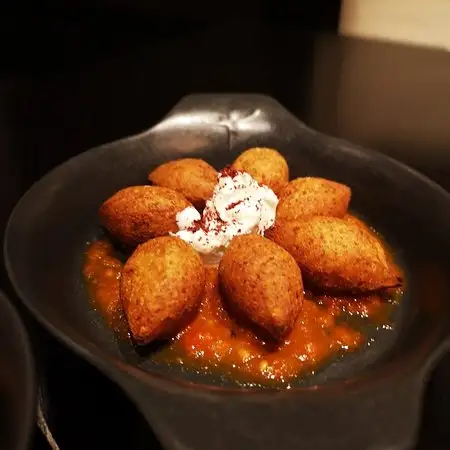 The Globe Restaurant - Hilton Istanbul Bomonti'nin yemek ve ambiyans fotoğrafları 25