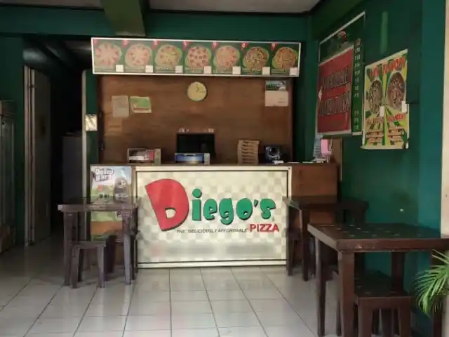 Diego's Pizza Food Photo 9