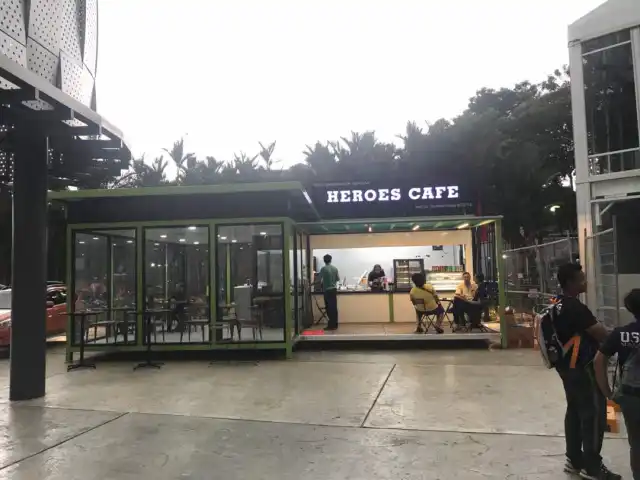 Heroes Cafe Food Photo 4