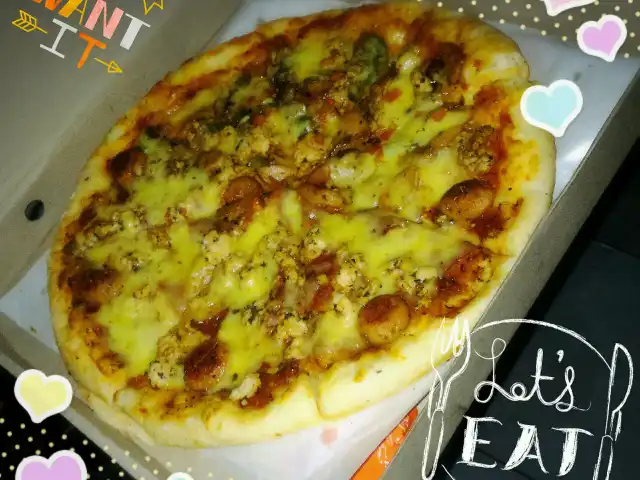 Gambar Makanan Pizza Combi 8