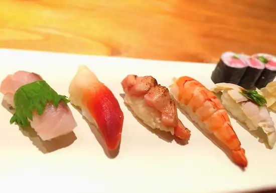 Gambar Makanan Shiro Sushi / Sake Bar 20