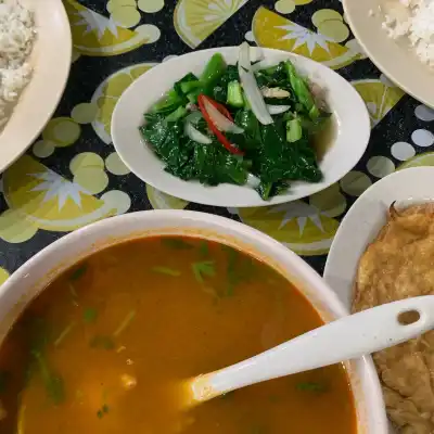 Mat Zin Tomyam & Ikan Bakar