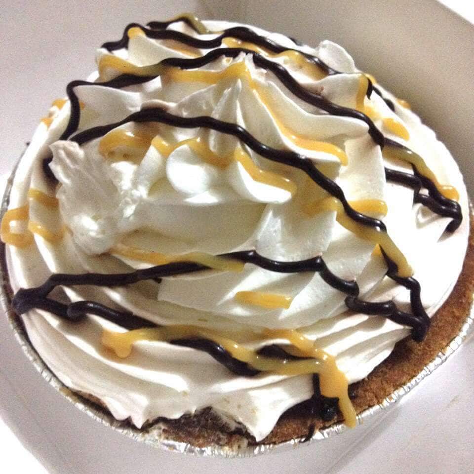 Banoffee Cheesecake (No Bake - Gluten Free Recipe) - Sinfully Decadent