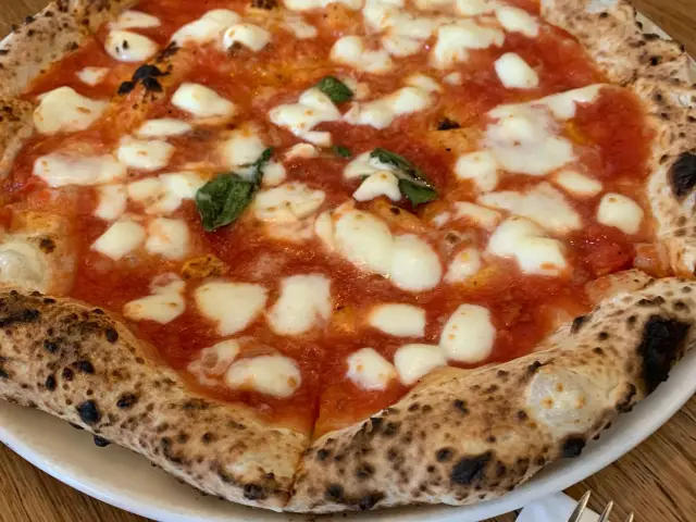 Pizza Napolist'nin yemek ve ambiyans fotoğrafları 19