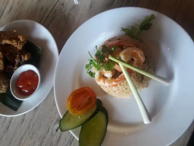 Gambar Makanan Hang Out at Renon by Resep Thai 20