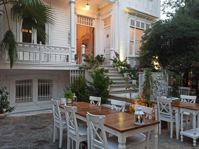 Mezze House'nin yemek ve ambiyans fotoğrafları 17