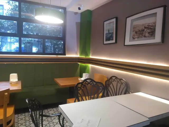 Kazım Cafe Pastane'nin yemek ve ambiyans fotoğrafları 10