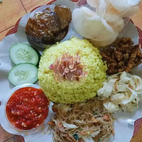 Gambar Makanan Nasi uduk Restu Ibu Pasekan, Stan 7