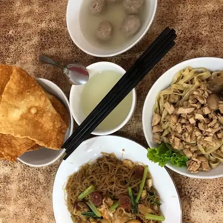 Gambar Makanan Bakmi Pinangsari 10