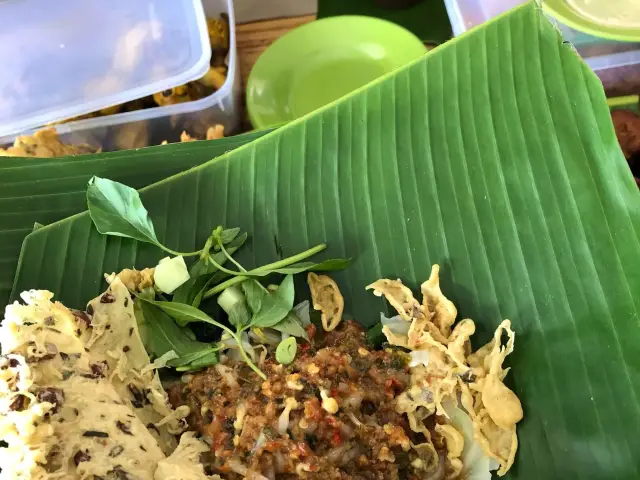 Gambar Makanan Pecel Pincuk Ibu Ida 14