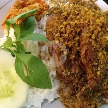 Gambar Makanan Nasi Bebek Sinjay Ibu Hamidah, A Yani 3