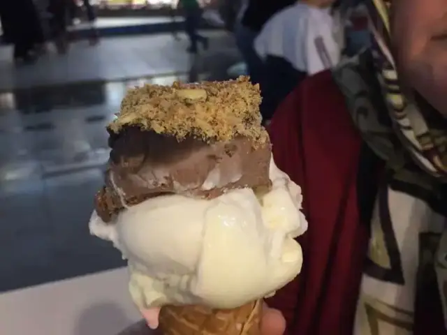 Küçük Vardar Rumeli Dondurma'nin yemek ve ambiyans fotoğrafları 15