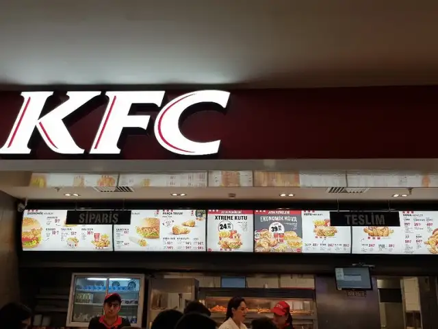 KFC'nin yemek ve ambiyans fotoğrafları 12
