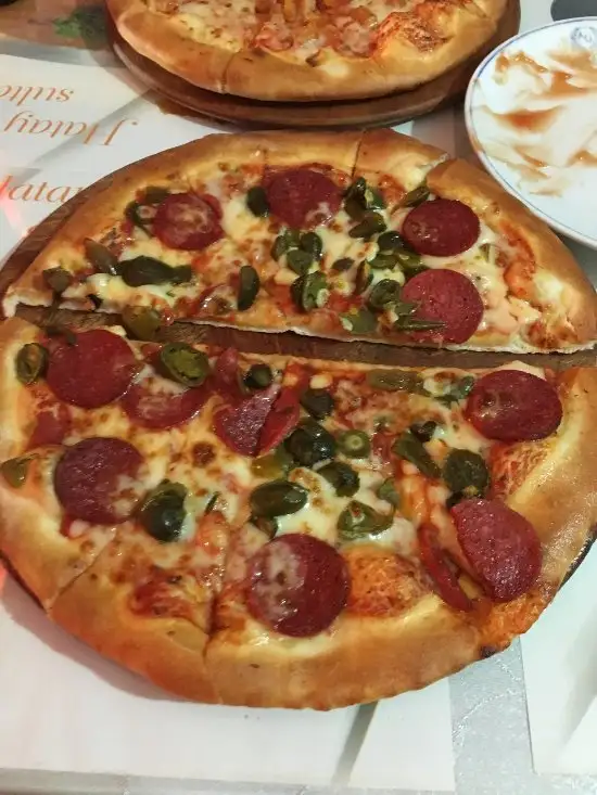 Pizza de Lavia'nin yemek ve ambiyans fotoğrafları 6
