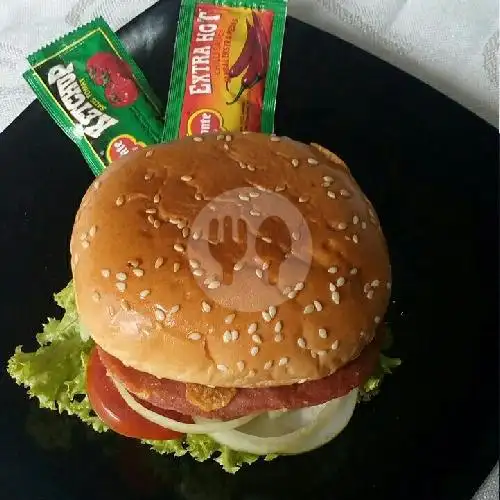 Gambar Makanan Burger Mama Londo, Kedungkandang 8