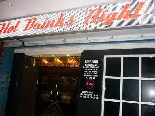 Hot Drinks Night Karaoke Lounge