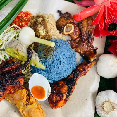 HR Nasi Kerabu Ayam Madu Guchil Bayam