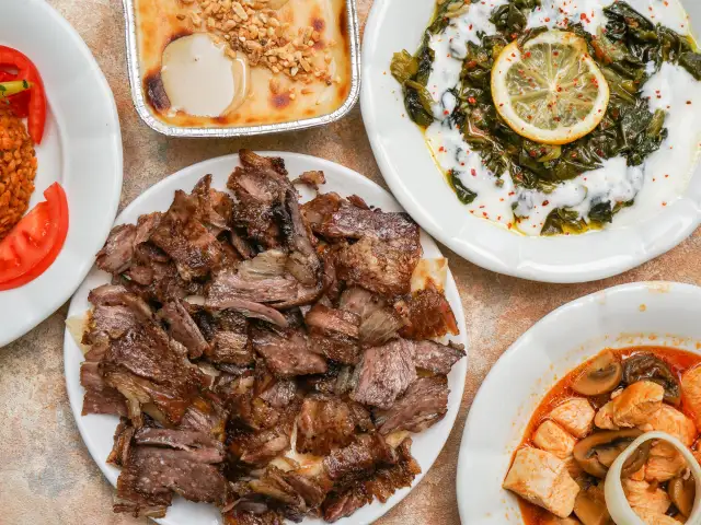 Ayaküstü Çorba & Döner'nin yemek ve ambiyans fotoğrafları 1