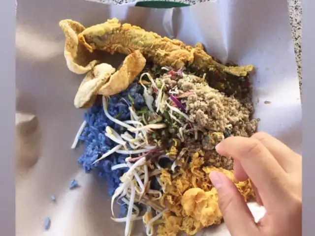 Nasi Kerabu Mek La Food Photo 13