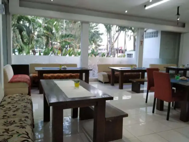 Gambar Makanan Resto Taman Koleksi 11