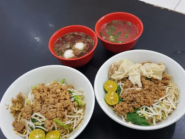 Gambar Makanan Bakmi Aliang Gg. 14 3