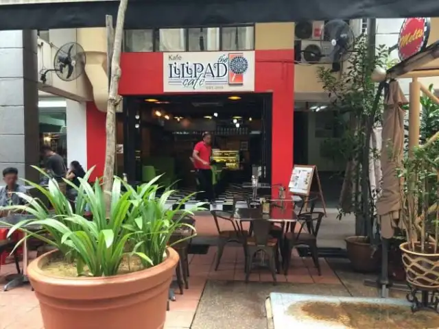 the Lilipad cafe