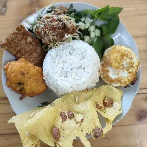 Gambar Makanan nasi pecel khas madiun mbak yun 2