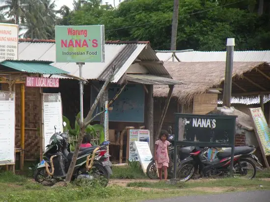 Gambar Makanan Nana's Restaurant 11