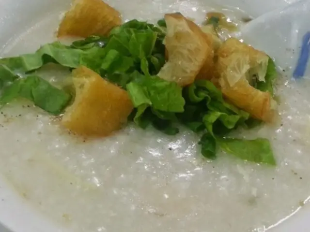 Cintra Street Chicken & Fish Porridge