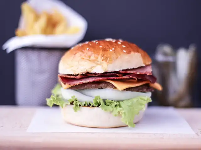 Barbaküs Burger & Grill'nin yemek ve ambiyans fotoğrafları 8