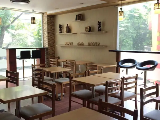 Cafe Rani Food Photo 3