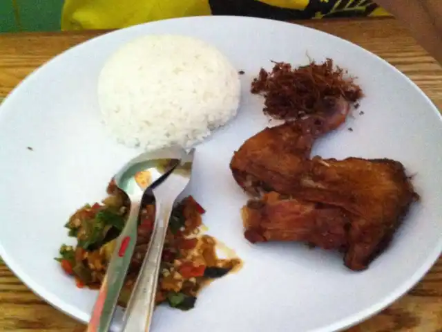 Gambar Makanan Ayam Mercon 9